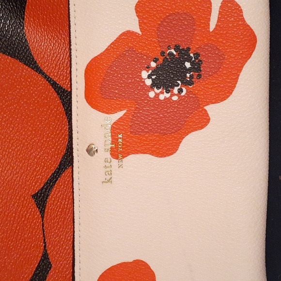 KATE SPADE PURSE W/ WALLET - Picture 2 of 11